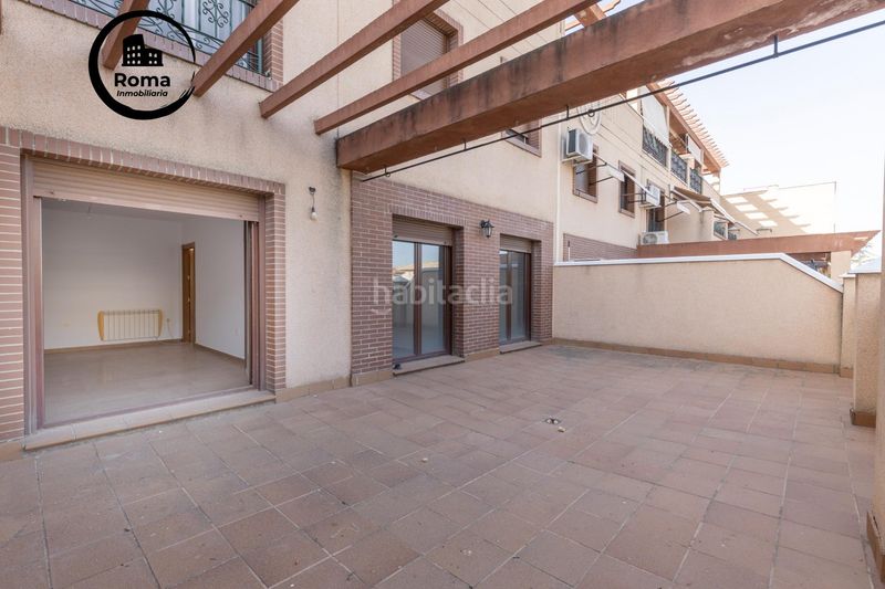 Foto bf1d441e-f4c9-41bb-8680-5075e064782d. Piso  con terraza ! en Atarfe