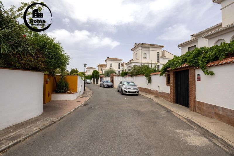 Foto 00ff4bd5-71ed-4d8f-83b6-9a9261031340. Casa amb xemeneia calefacció aparcament piscina a Monachil