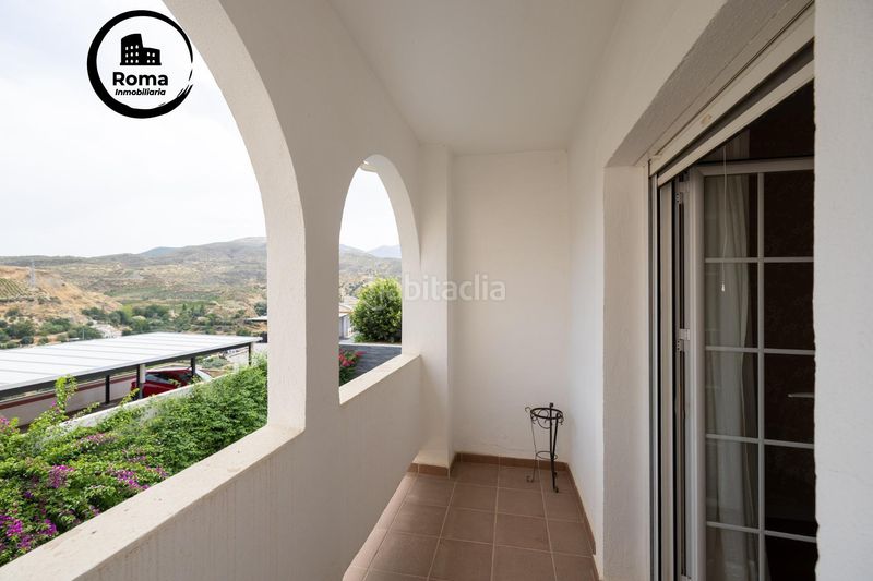 Foto 0c7816f7-fa93-4da6-ade9-ff5257f456f2. Casa amb xemeneia calefacció aparcament piscina a Monachil