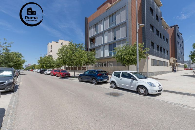 Foto 088fbf4b-8126-40c4-9766-d079e89833b5. Aparcament cotxe a Campus de la Salud Armilla