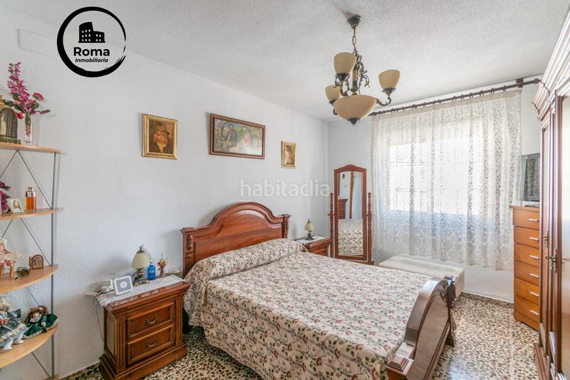 Foto 565b4f32-d237-4987-8800-e230bd4432cd. Casa amb aparcament piscina a Atarfe