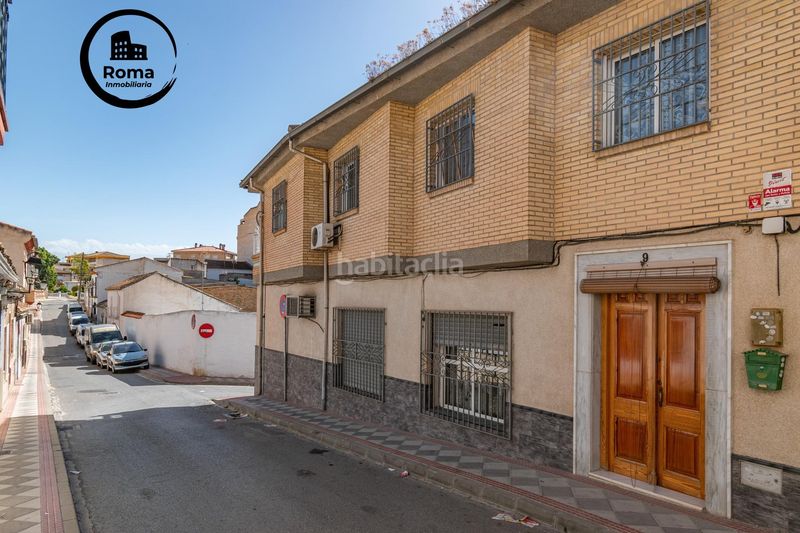 Foto 5bbd9d73-fabb-451f-a688-608dd555c617. Casa amb aparcament piscina a Atarfe