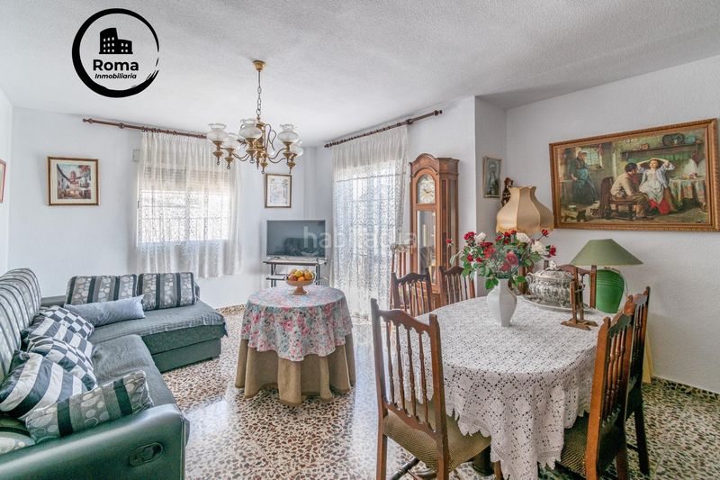 Foto 842d5571-f5e4-4d34-be8d-c6253a66582c. Casa amb aparcament piscina a Atarfe