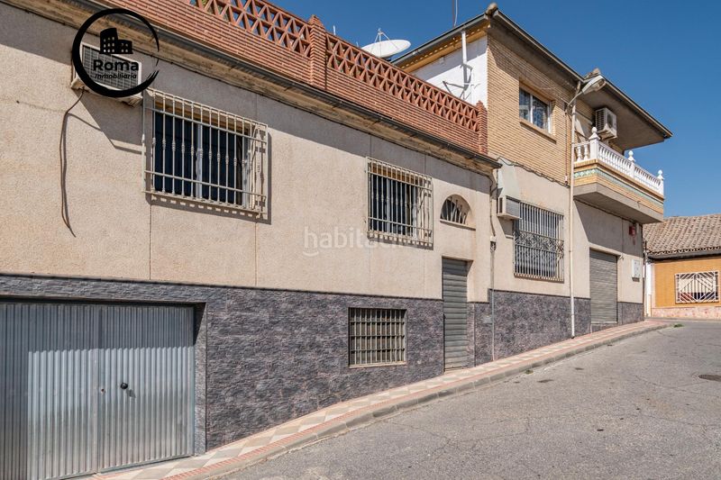 Foto c5e063a4-499b-4ffe-a4b7-f5474fa996eb. Casa amb aparcament piscina a Atarfe