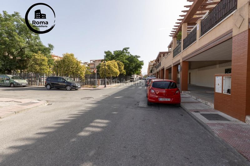 Foto c32b59dd-e122-4cc4-9787-ef892d2cf6e9. Flat with parking in Atarfe