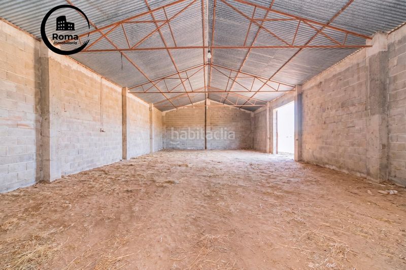 Foto 0e13570e-7484-4412-aa59-ccdf5abb62ba. Bâtiment à usage industriel dans Atarfe