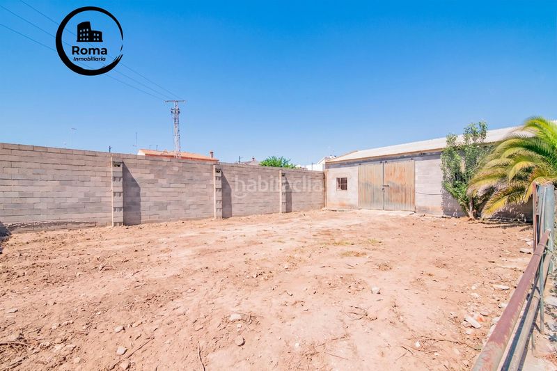 Foto b87549dd-0491-415c-8423-ed78bde35059. Bâtiment à usage industriel dans Atarfe