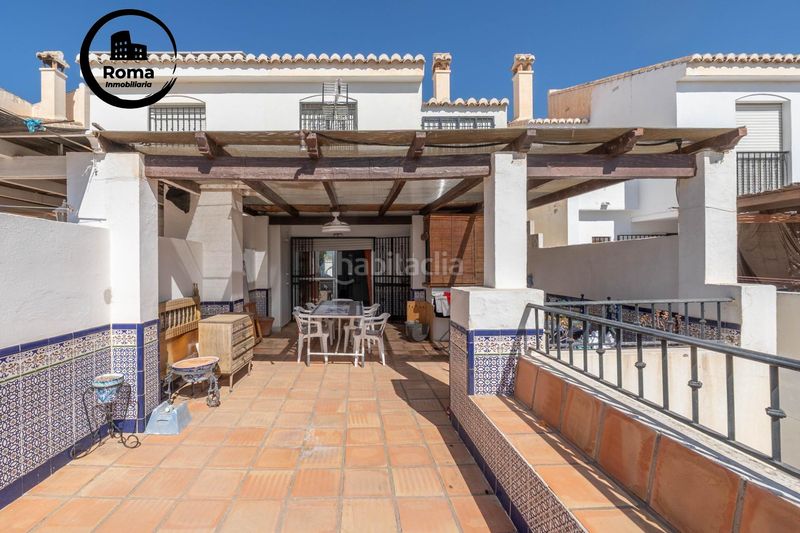 Foto 5c35b558-824e-4cac-ab7d-d1aa31a6c8d2. Casa amb aparcament piscina a Velilla - Velilla Taramay Almuñécar