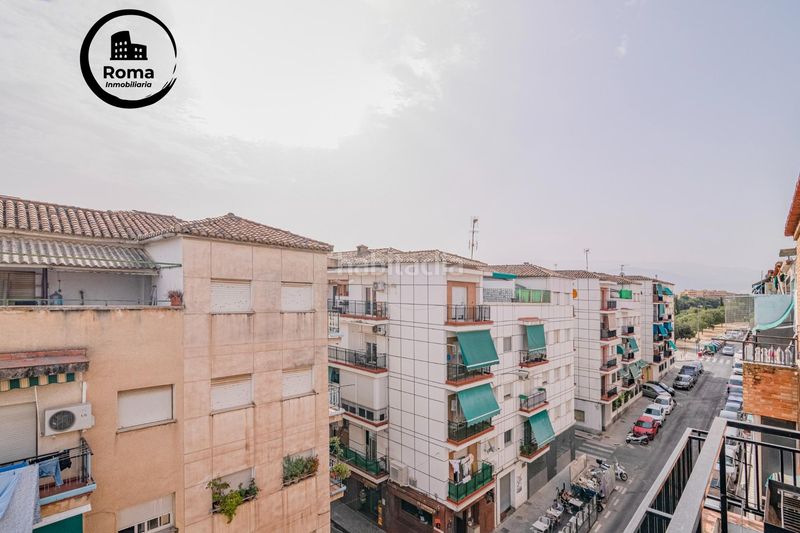 Foto f6f3bcdf-2044-4962-b91f-1a7222df570c. Pis a calle platon 5 a Cerrillo de Maracena - Periodistas Granada