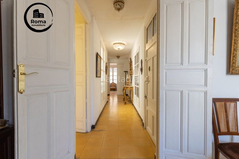 Foto 458f840e-fd0f-49a0-9d52-337ce2b4366d. Edificio  en pleno centro en Centro - Sagrario Granada