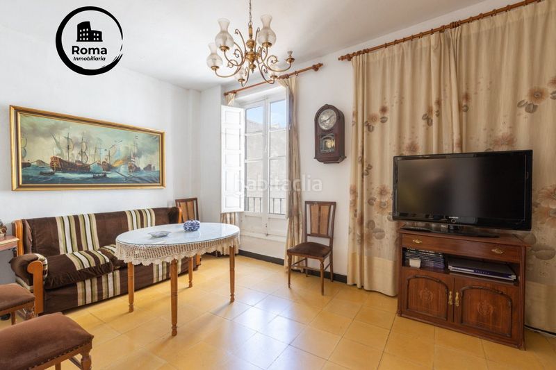 Foto aafd3cdb-ca56-45d4-969f-fb722669a322. Edificio  en pleno centro en Centro - Sagrario Granada
