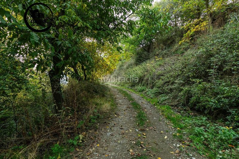 Foto 2d7295fb-1a9d-4799-b19b-bb084b7b3e83. Finca rústica a Güéjar Sierra