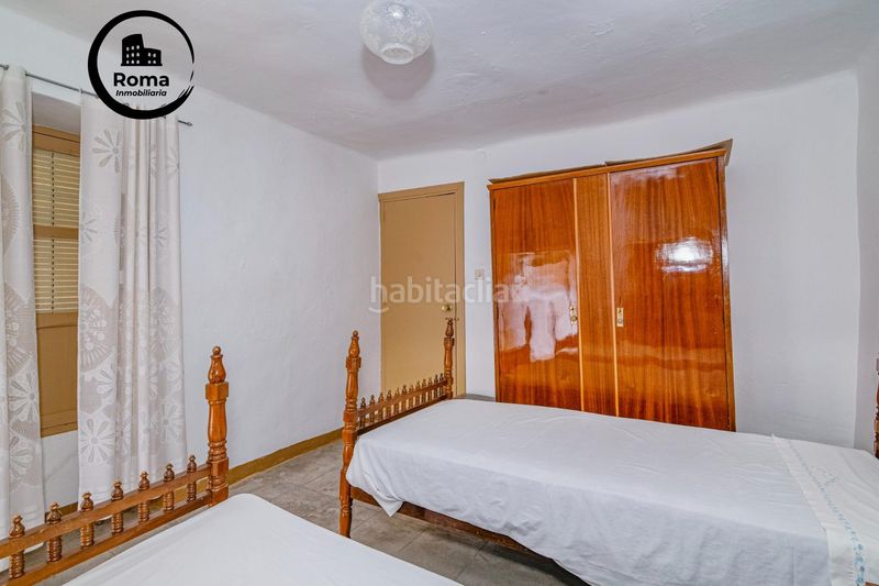 Foto b5861c61-5ce2-412f-9241-411f088f69f3. Casa a Colomera