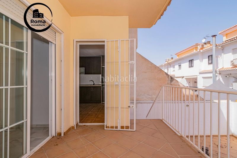 Foto 589f6416-101c-45e6-a8a6-43db45c3f422. Casa con parcheggio in Casco Histórico Churriana de la Vega