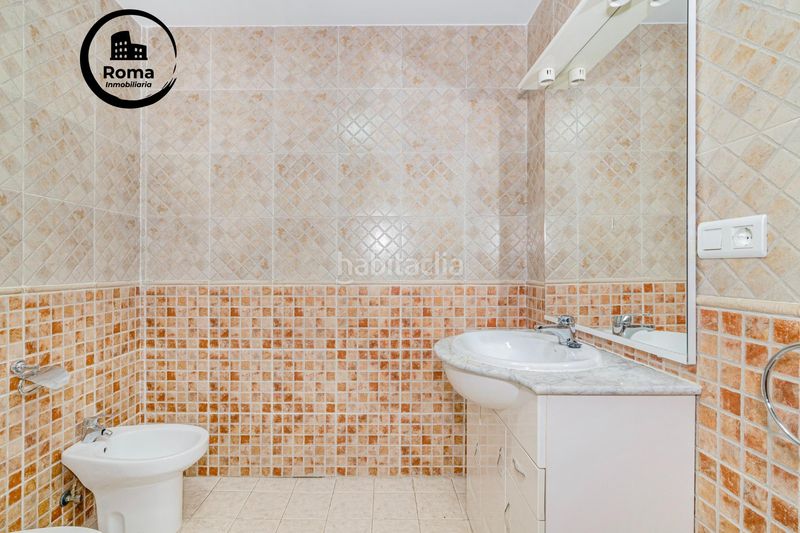 Foto e35dfe1f-82f4-4994-849c-83e2e2f5aa4d. Casa con parcheggio in Casco Histórico Churriana de la Vega