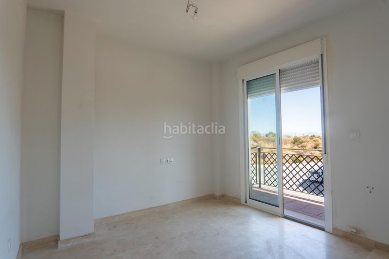 Foto 24978bd3-6e0a-4d64-a0e7-c416dc570b82. Xalet amb aparcament piscina a Dílar