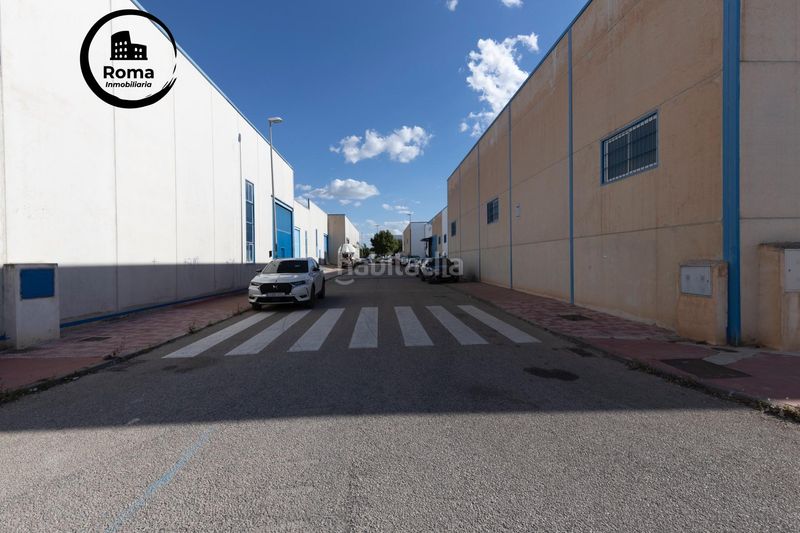 Foto 501b4d15-4d0d-49e1-af61-f4f44508efbb. Nau industrial a Cijuela