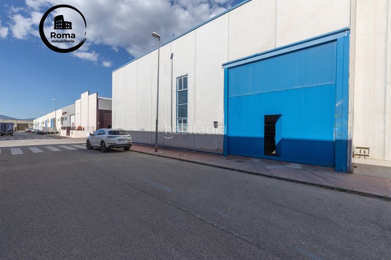 Foto 64c13bfb-2943-4cf0-b7a7-e4e38d4da389. Nau industrial a Cijuela