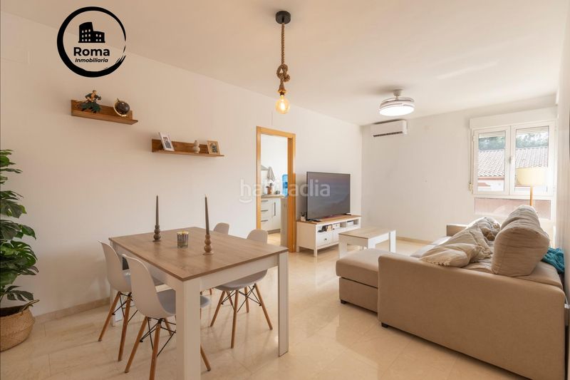 Foto a153b9b1-a99f-4013-bed1-d4fbfd4ae59e. Pis a Láchar
