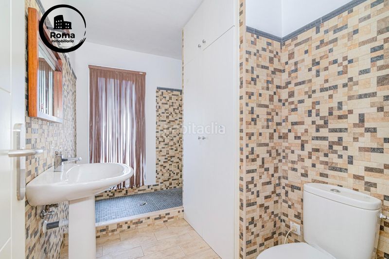 Foto 05498e5e-35a3-41b1-859a-3a9d2fcc1a3e. Penthouse with heating in Camino de Ronda Granada