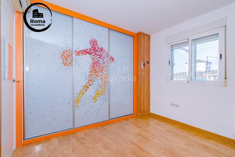 Foto 453c915a-2d34-4c0d-9db2-3a90828301f0. Penthouse with heating in Camino de Ronda Granada
