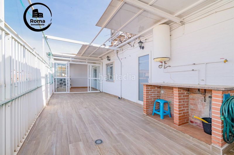 Foto 4cc7512b-130d-4f8a-a9e6-ae56db1b4a48. Penthouse with heating in Camino de Ronda Granada