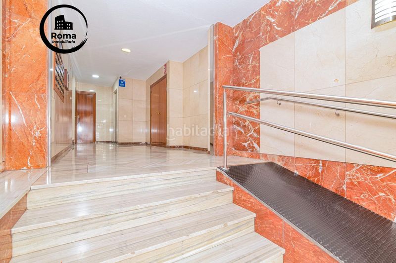 Foto 8d36d820-8ecc-48ef-bb7c-5af072e82eb8. Penthouse with heating in Camino de Ronda Granada