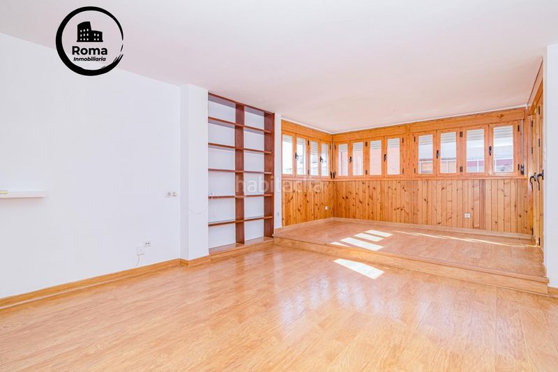 Foto be5ab818-1872-43c4-b522-3ac443b30b6f. Penthouse with heating in Camino de Ronda Granada