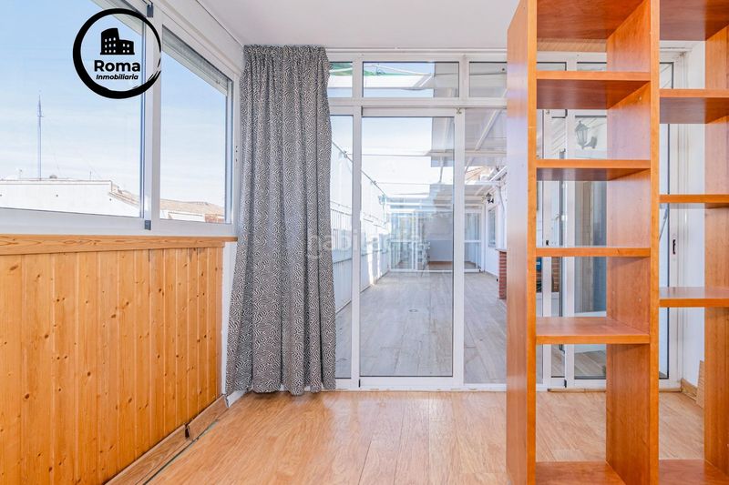 Foto c1100fac-e9c4-4e9a-b27b-f5b39ec9bbbf. Penthouse with heating in Camino de Ronda Granada