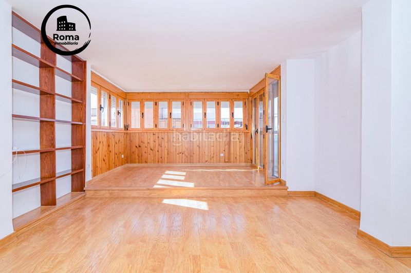 Foto fd29752b-ff6e-4b64-a74b-ff3921d67076. Penthouse with heating in Camino de Ronda Granada