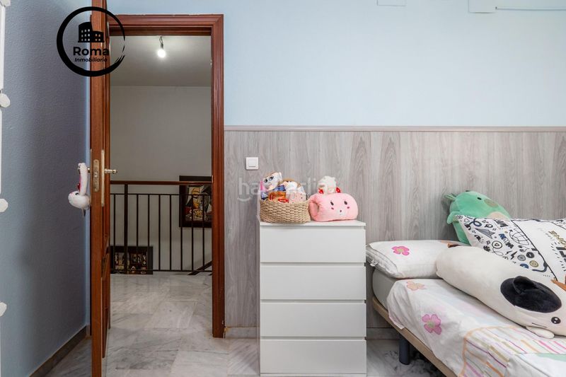 Foto a2cb8bcd-f18e-4ae2-b702-702c6841fe23. Casa adossada a Ogíjares