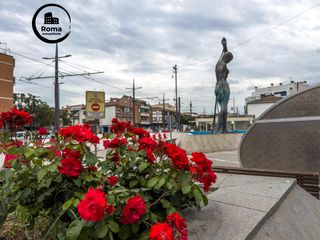 Appartamento in Poniente. Piso de 3 dorm. en armilla (frente al ayuntamiento y metro).