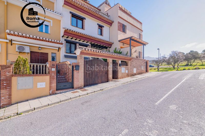 Foto b6dbcd84-666b-44c2-8aa0-7243cc82259b. Casa amb aparcament piscina a La Zubia Ciudad Zubia (La)