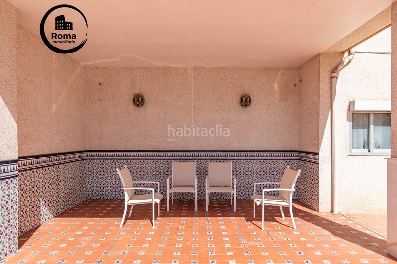 Foto d98bd63d-a006-478f-8d1e-2517959c2e0c. Maison avec parking dans Jun