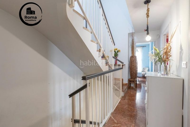 Foto 61359307-edce-42d0-9b59-ab18b2987015. Casa adossada a Joaquina Eguaras Granada