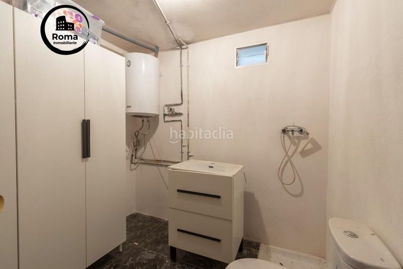 Foto e4b7591c-06cf-4f30-b6fc-29adbdf7d207. Casa adossada a Joaquina Eguaras Granada