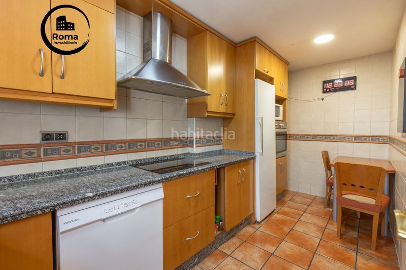 Foto 46b398da-558a-4bf3-9d2c-12b7b7ace141. Casa amb aparcament piscina a Maracena