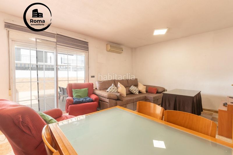 Foto 46c62027-311f-4a29-8c8a-8bbddf2eb9a0. Casa amb aparcament piscina a Maracena