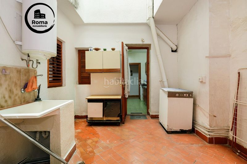 Foto 672c447e-75e4-4d3b-a4f9-0b46a3bc8ed1. Edifici a Baza