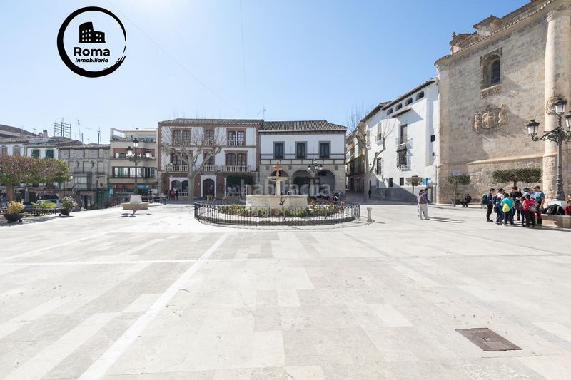 Foto d8bb0dc1-2890-48a7-bad3-2029e65f7e61. Edifici a Baza