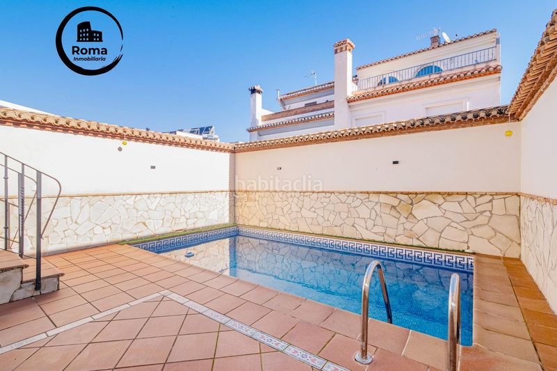 Foto c1aca8b3-377f-473e-8aea-9a6610d29450. Casa amb calefacció aparcament piscina a La Zubia Ciudad Zubia (La)