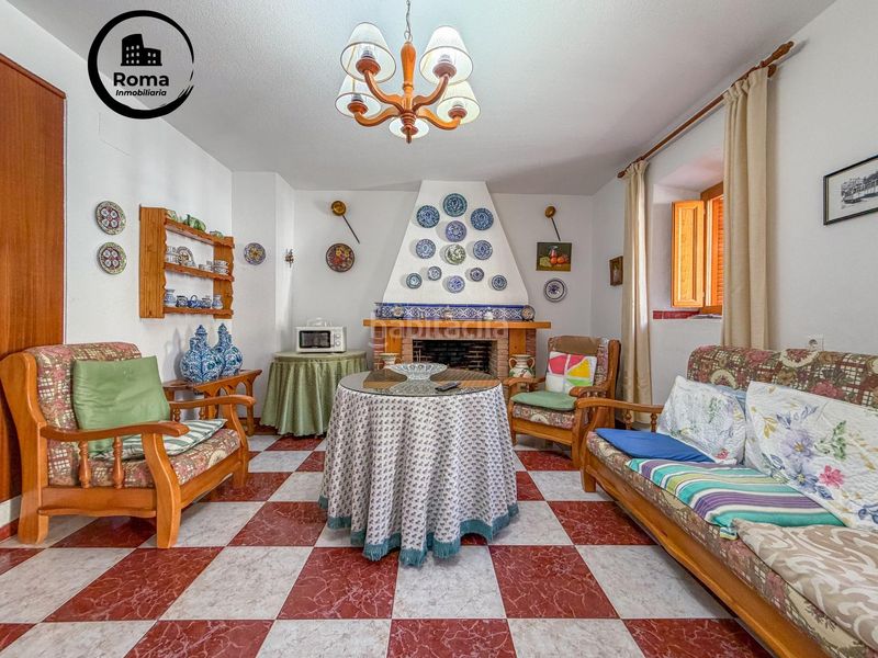 Foto 6da6f954-dd1a-4976-8c1c-fb6a10c6776a. Casa amb xemeneia calefacció a Pinos Genil