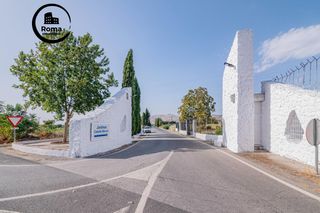 Maison à Angustias - Chana - Encina. Precioso terreno rustico con casita en urbanizacion canto grande