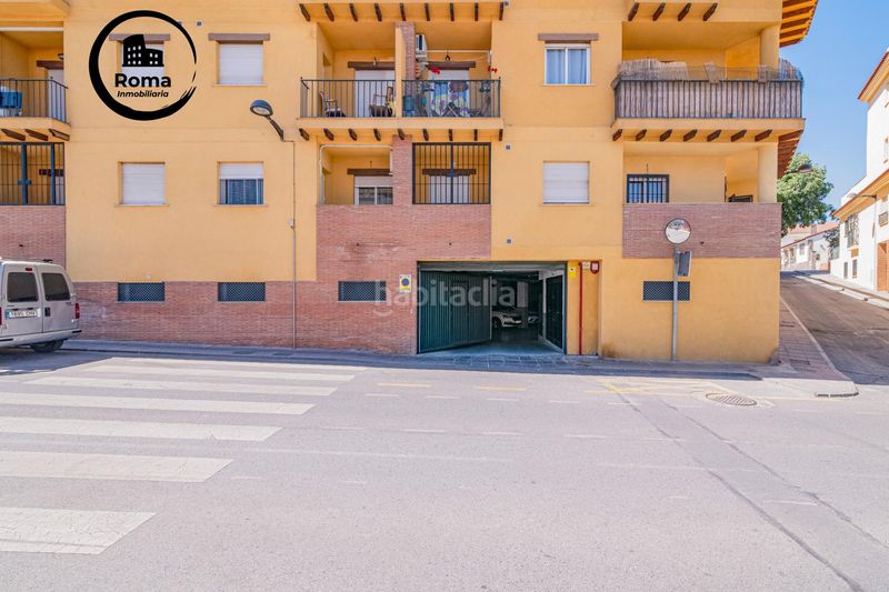 Foto 0b7dc7e4-a716-4c6f-8997-9abac3ca237b. Pis amb calefacció a La Zubia Ciudad Zubia (La)