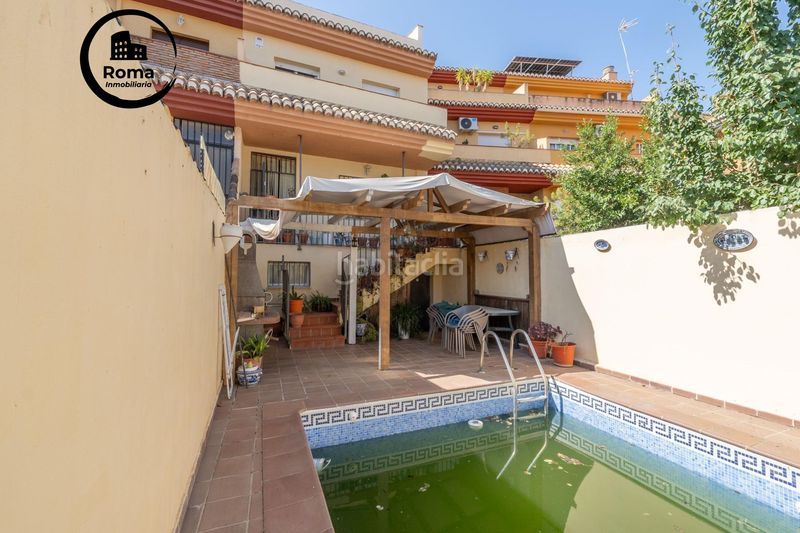 Foto aefd1219-e165-43cf-8200-0a96c9114e41. Casa adossada amb calefacció piscina a Ogíjares