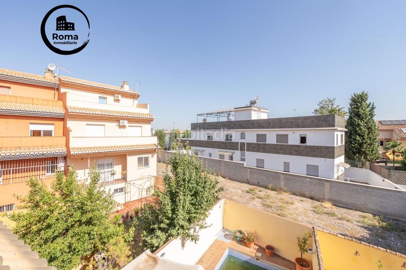 Foto b0430fff-e5a9-413e-b283-fdd500d35844. Casa adossada amb calefacció piscina a Ogíjares