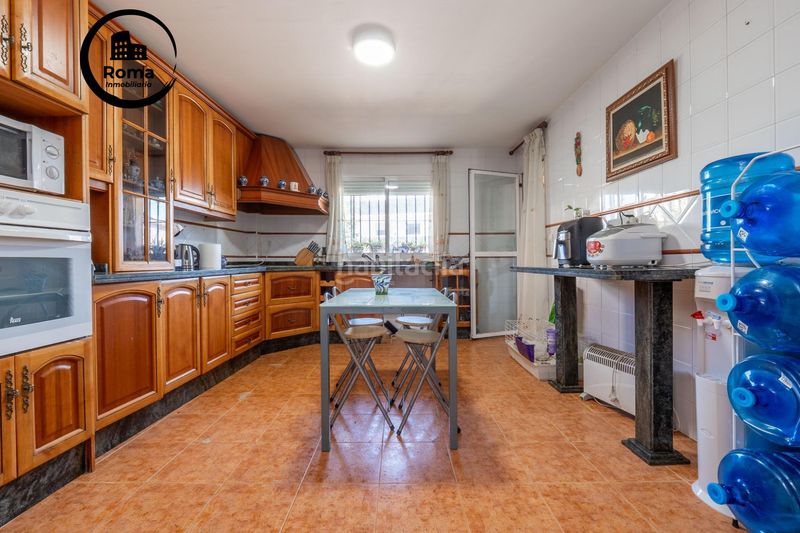 Foto e213d482-2e7e-4243-a65a-dfe4fb51062f. Casa adossada amb calefacció piscina a Ogíjares