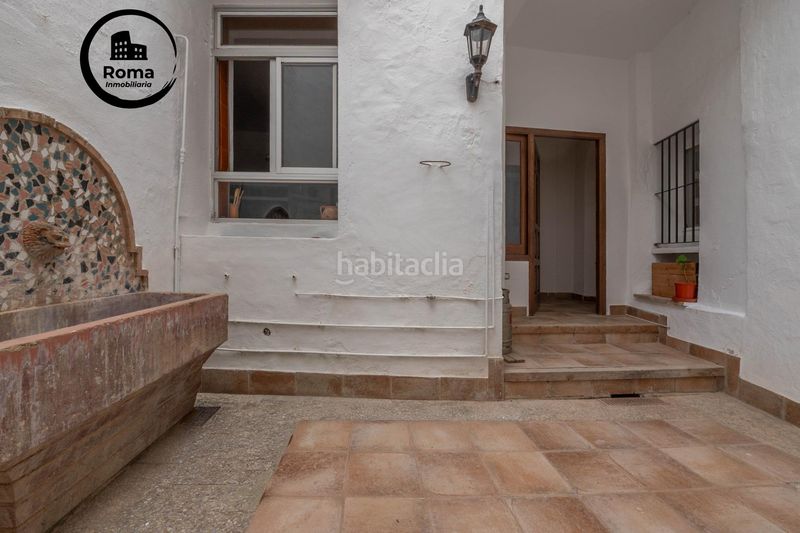 Foto 887e7d9d-35d9-4141-aae3-04214243c8dd. Casa a Almuñecar centro Almuñécar