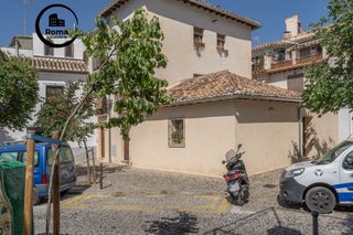 Haus in Barrio de Albaicín. Una joya en el corazón del albayzin con licencia turística