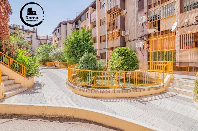 Foto a2abbc6b-1b1a-4628-b989-d5572587a597. Flat in parque nueva Granada Granada